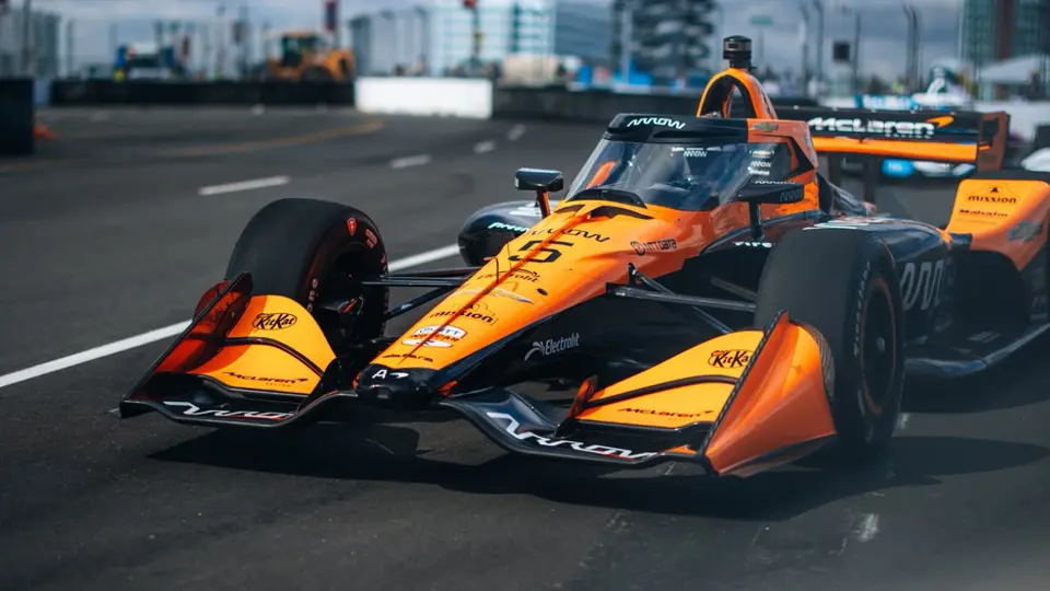 Pato O’Ward  en competencia | @ArrowMcLaren