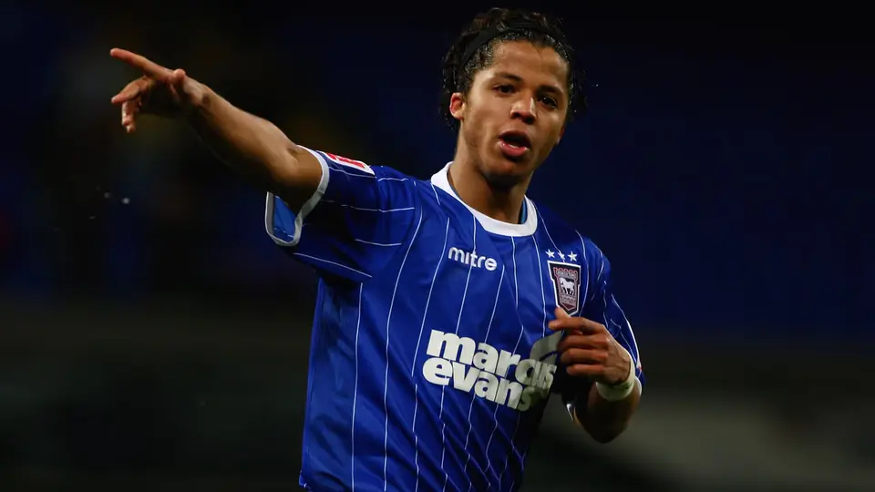 Giovani Dos Santos con el Ipswich Town | Captura de pantalla