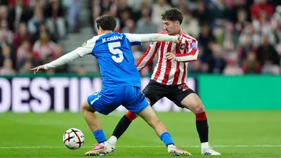 Mateo Chávez tiene un debut amargo en Europa League