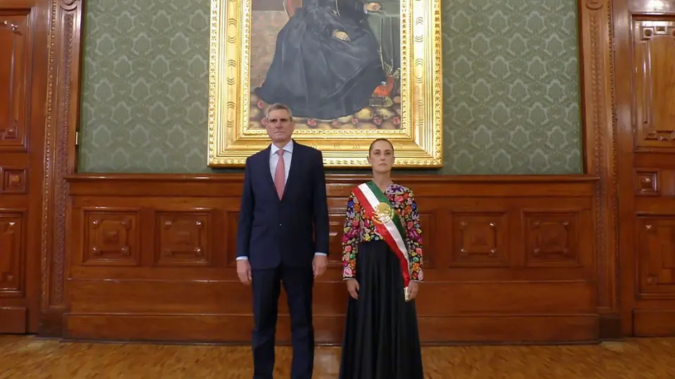 La presidenta Claudia Sheibaum y su esposo. / Especial