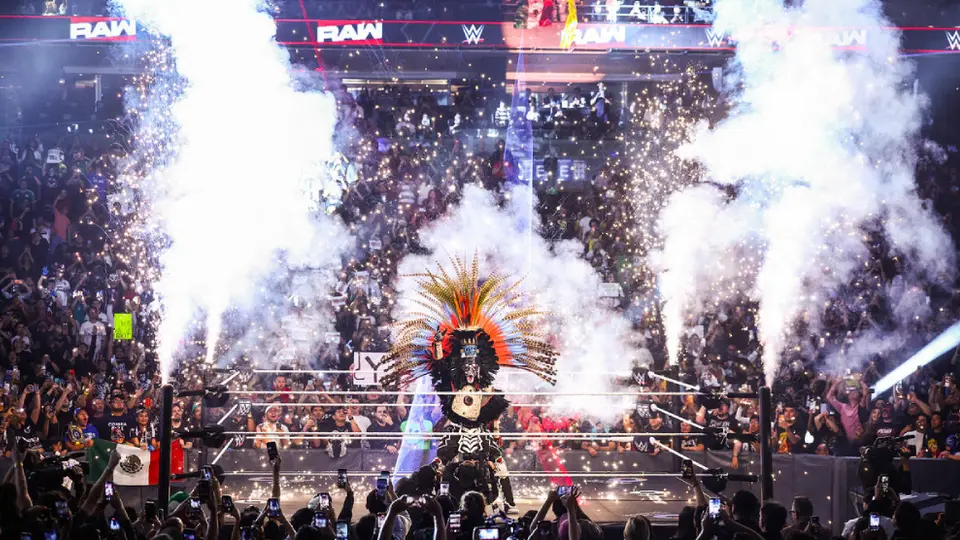 Penta y su entrada en Ciudad de México | wwe.com
