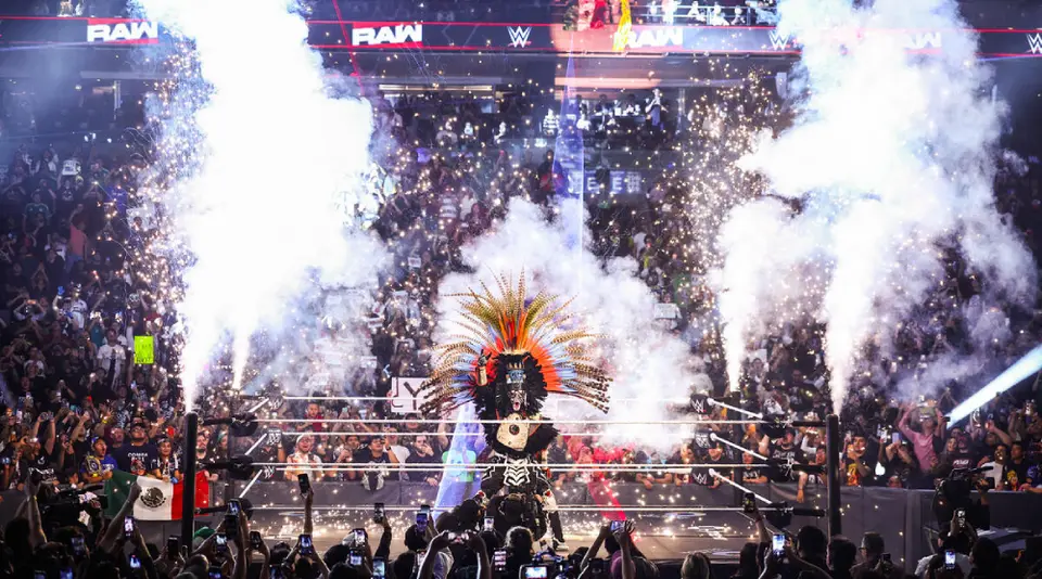 Penta y su entrada en Ciudad de México | wwe.com