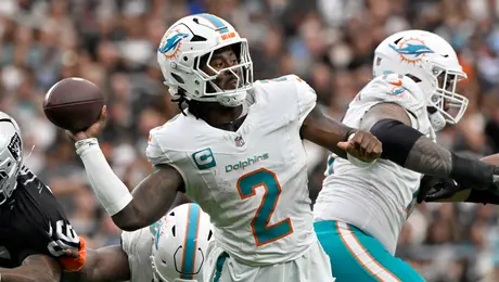 Ryan Fitzpatrick ve posible un 0-17 para los Dolphins en 2026
