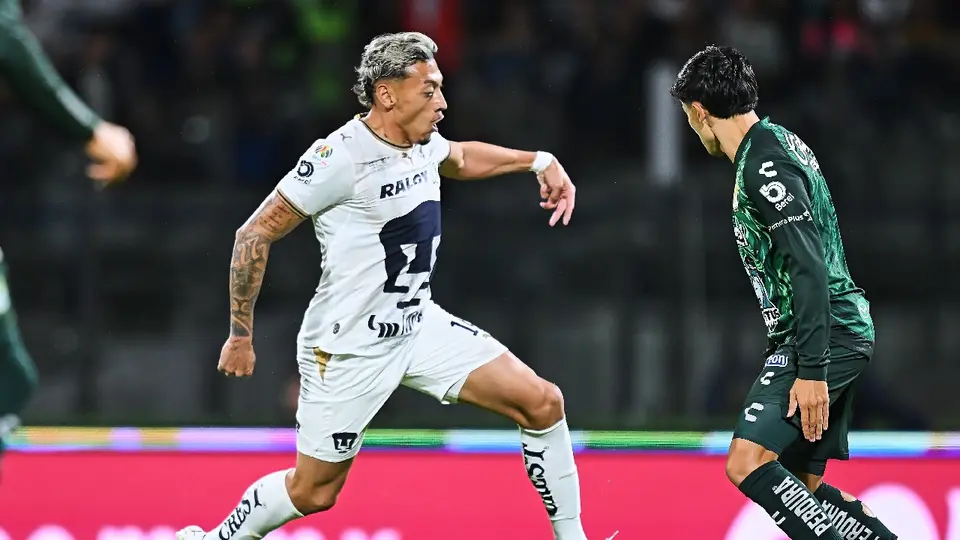 Luciano Herrera, enfrentando a León en el Olímpico Universitario | MEXSPORT