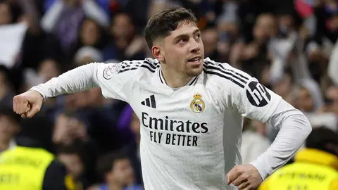 Carlo Ancelotti elogia sacrificio de Federico Valverde: 'El futbolista más completo del mundo'