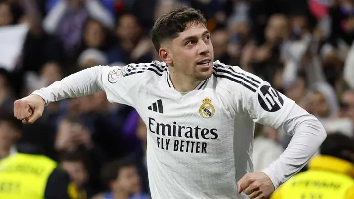 Carlo Ancelotti elogia sacrificio de Federico Valverde: 'El futbolista más completo del mundo'