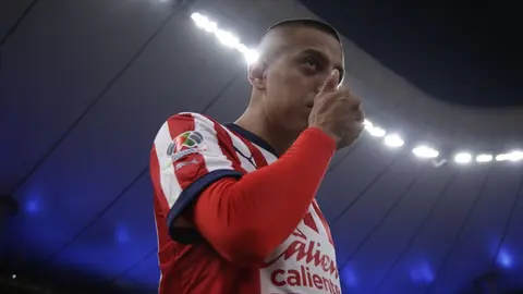 ¡Sin sanción! FMF no castigará a Roberto 'Piojo' Alvarado por detonación en sala de prensa