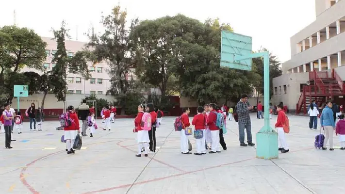 ¿Cuándo es el regreso a clases en enero de 2025 en escuelas de la SEP?