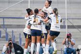 Con Póker de Stephanie Ribeiro Pumas Femenil aplastó a 6-1 a Santos en el Olímpico Universitario