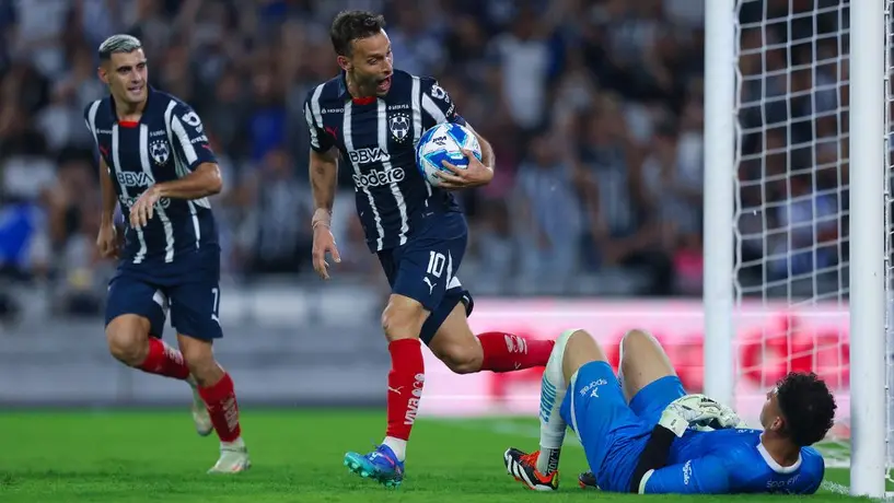 Rayados venció a Juárez con lo justo y se acerca al liderato del torneo