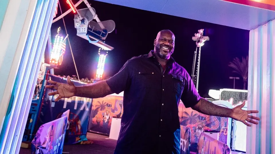 Shaquille O'Neal, histórico de Los Angeles Lakers, se introduce a la isla de Fortnite
