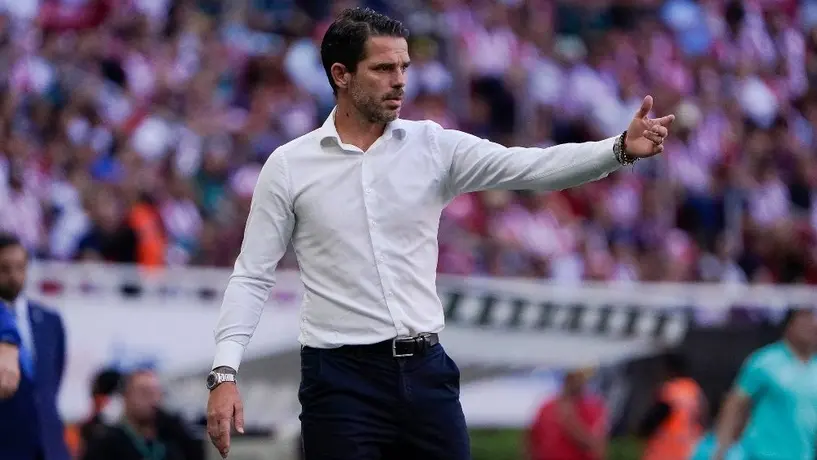 ¿Cuál es el panorama y la actualidad de Fernando Gago en Chivas? 