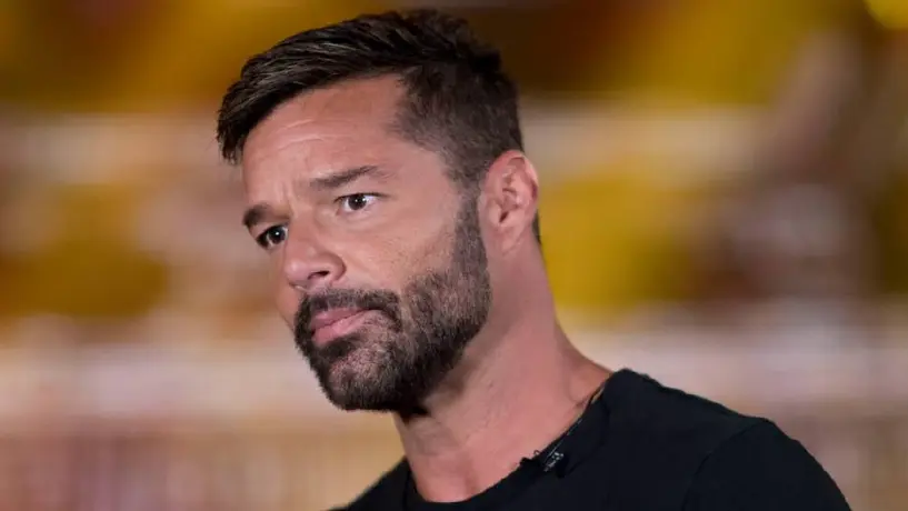 Ricky Martin enfrenta una nueva demanda de su sobrino por presunto abuso