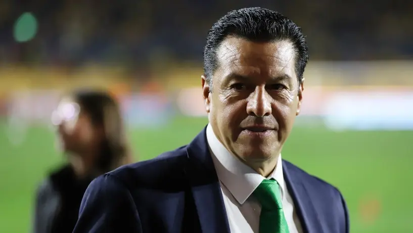 Armando Archundia, cerca de permanecer en la Comisión de Arbitraje