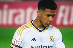 Vinícius Tobias se tatúa nombre de su hija y se entera que no era el padre biólogico