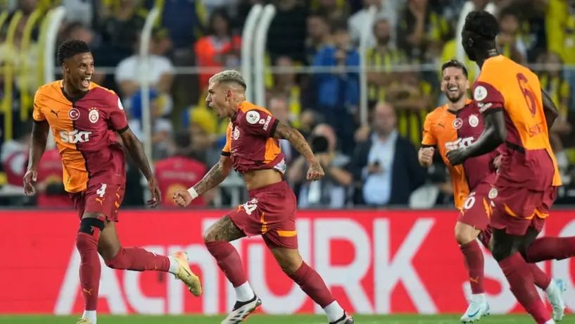 Galatasaray se impone al Fenerbahce de Mourinho en el derbi de Estambul