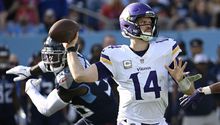 Vikings vence 23-13 a los Titans y cosecha tercera victoria en fila en la temporada