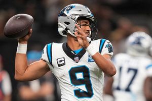 Panthers manda a la banca a Bryce Young luego de arrancar con dos derrotas la temporada