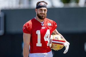 Ricky Pearsall debutará en la NFL con San Francisco luego de recibir disparo en el pecho
