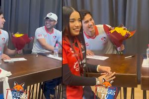 Jeremy Márquez es objeto de 'burlas' de sus compañeros luego de que le dieron un ramo de flores