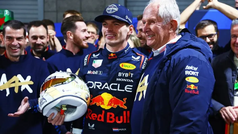 ¡Qué belleza! Así fue el casco que Max Verstappen recibió tras lograr su cuarto título de Fórmula 1