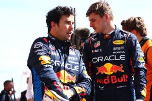 Checo Pérez revela diferencias con Max: “No tengo las mismas mejoras que Max”