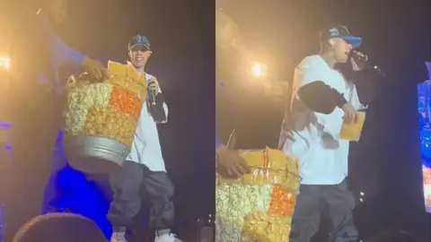 Santa Fe Klan compra todas las bolsas de papas y chicharrones a vendedor en su concierto