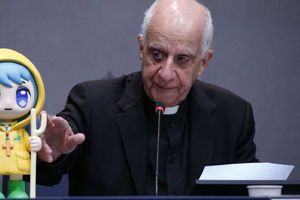 Así es Luce, la mascota del Vaticano inspirada en dibujos animados