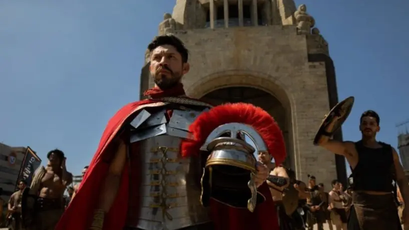 Oribe se convierte en 'Gladiador': el ex jugador de América y Chivas promociona película