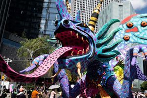 Así se vivió el Desfile de Alebrijes Monumentales y la Marcha Zombie en CDMX