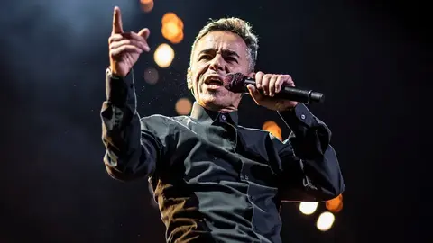 Ex pareja de Rubén Albarrán desmiente al músico: “Él abandonó a su hija”