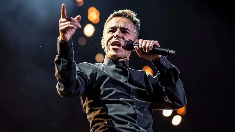 Ex pareja de Rubén Albarrán desmiente al músico: “Él abandonó a su hija”