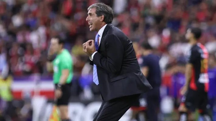 Guillermo Almada no garantiza mantener figuras en Pachuca: “Todos somos vendibles”