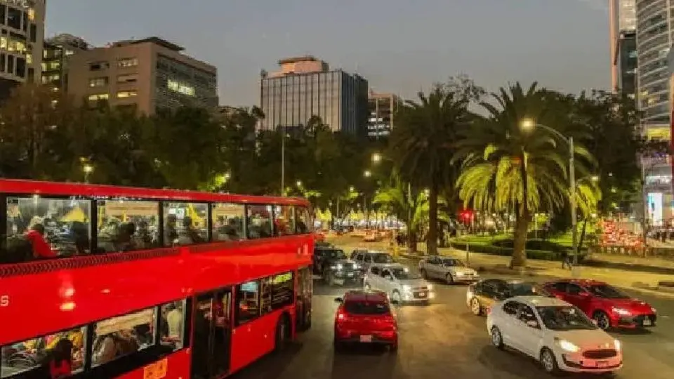 Hoy No Circula: ¿Qué autos NO circulan el lunes 11 de noviembre en CDMX y EDOMEX?