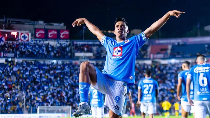 La exigencia en Cruz Azul es ser campeón, señaló Ángel Sepúlveda