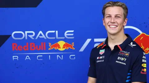 ¡Oficial! Red Bull anuncia a Liam Lawson como remplazo de ‘Checo’ Pérez para 2025