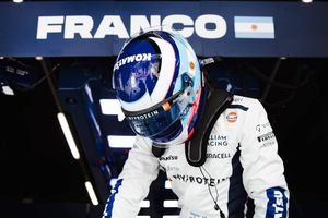 Franco Colapinto en duda para la carrera tras choque en la Clasificación