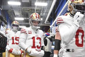 Los 49ers atraviesan su peor momento tras otra derrota y la lesión de McCaffrey