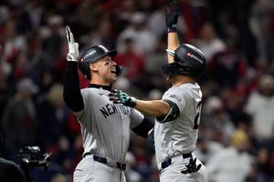 ¡A uno de la Serie Mundial! Yankees se impone a Guardians en el Juego 4