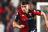 Genoa y Johan Vásquez recibirán a la Juventus a puerta cerrada tras actos violentos