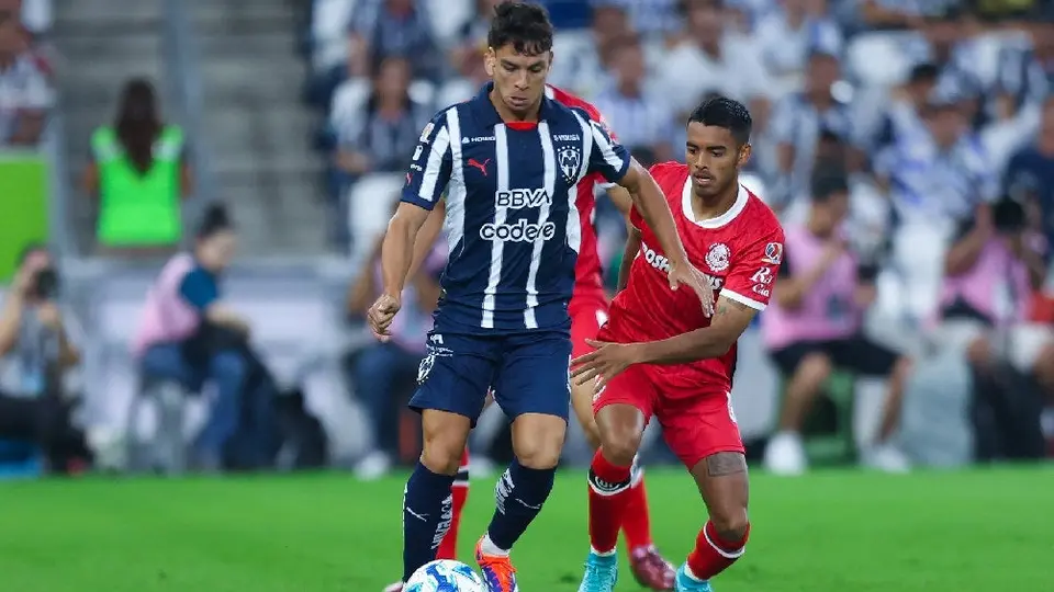 Óliver Torres elogia a la Liga MX: “Está repleta de jugadores con muchísimo talento"