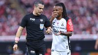Comisión de Árbitros determina que existió falta en el primer gol de Atlas ante Chivas