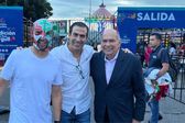 ¡Misterioso enmascarado! Checo Pérez asistió de 'incógnito' a función de lucha libre