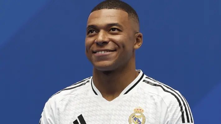 Kylian Mbappé es convocado por el Real Madrid para enfrentar al Lille en Champions League