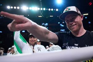 ‘Canelo Álvarez vs Benavidez se va a dar, en algún momento’; Aseguran expertos de boxeo