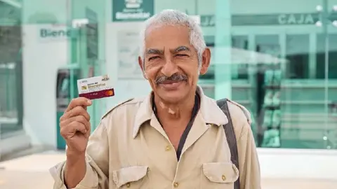 ¿Pensión para Adultos Mayores beneficiará a paisanos en Estados Unidos?