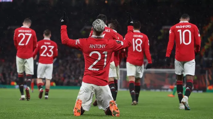 Manchester United cierra traspaso de Antony al Betis