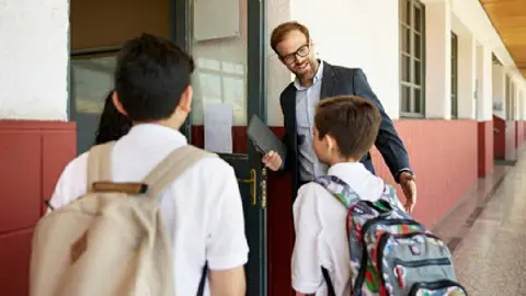 ¿Cuándo regresan a clases en 2025 después de las vacaciones? ¡Entérate aquí!