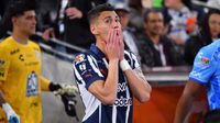 Aficionado de Pachuca es agredido mientras era entrevistado por reportero en el Estadio de Rayados