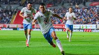 Cruz Azul saca su primer triunfo del torneo tras vencer a Necaxa